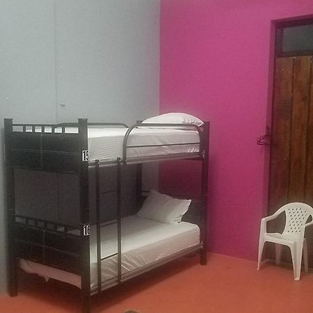 Hostal Xiinbal Мерида Стая снимка