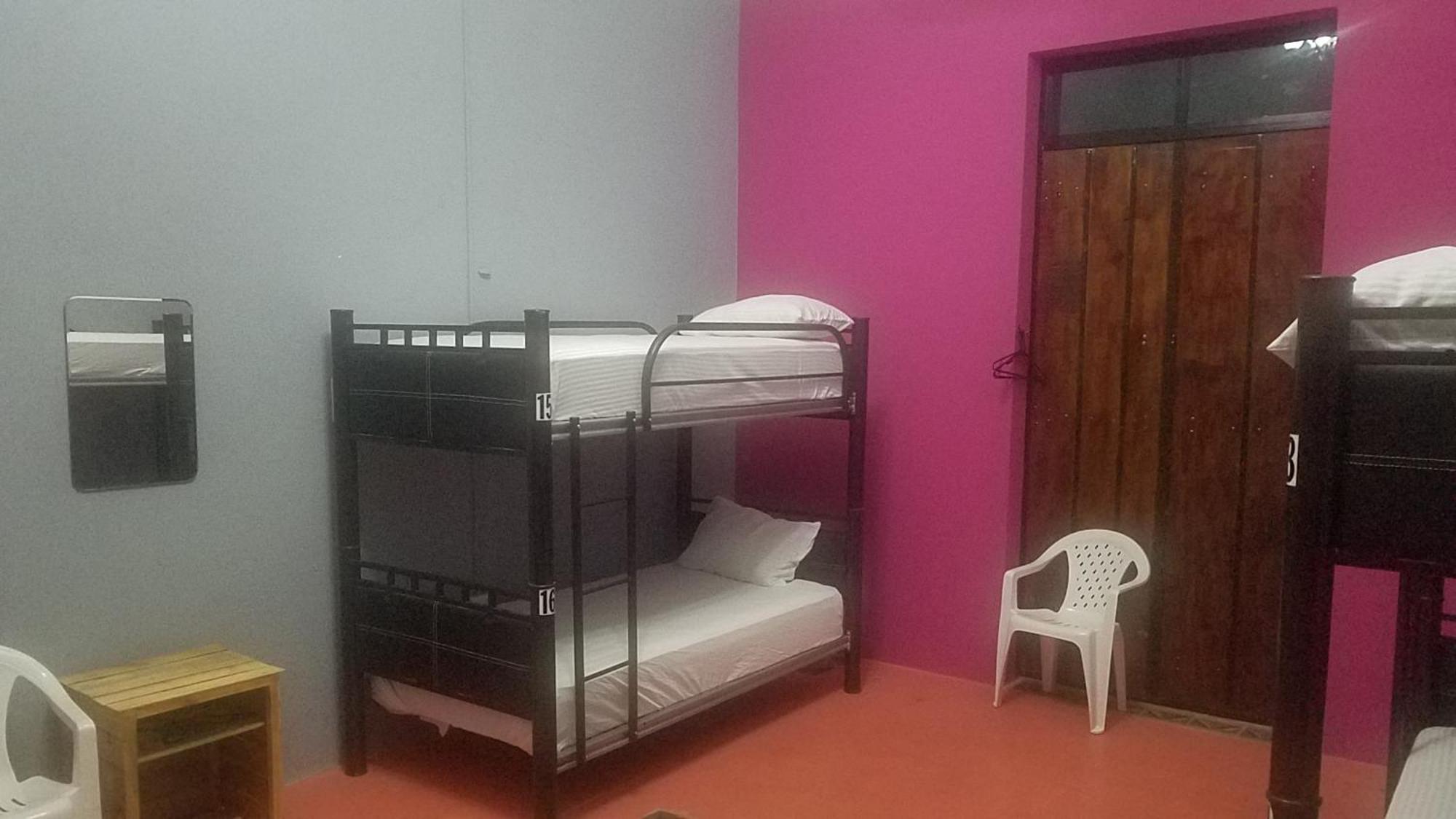 Hostal Xiinbal Мерида Стая снимка